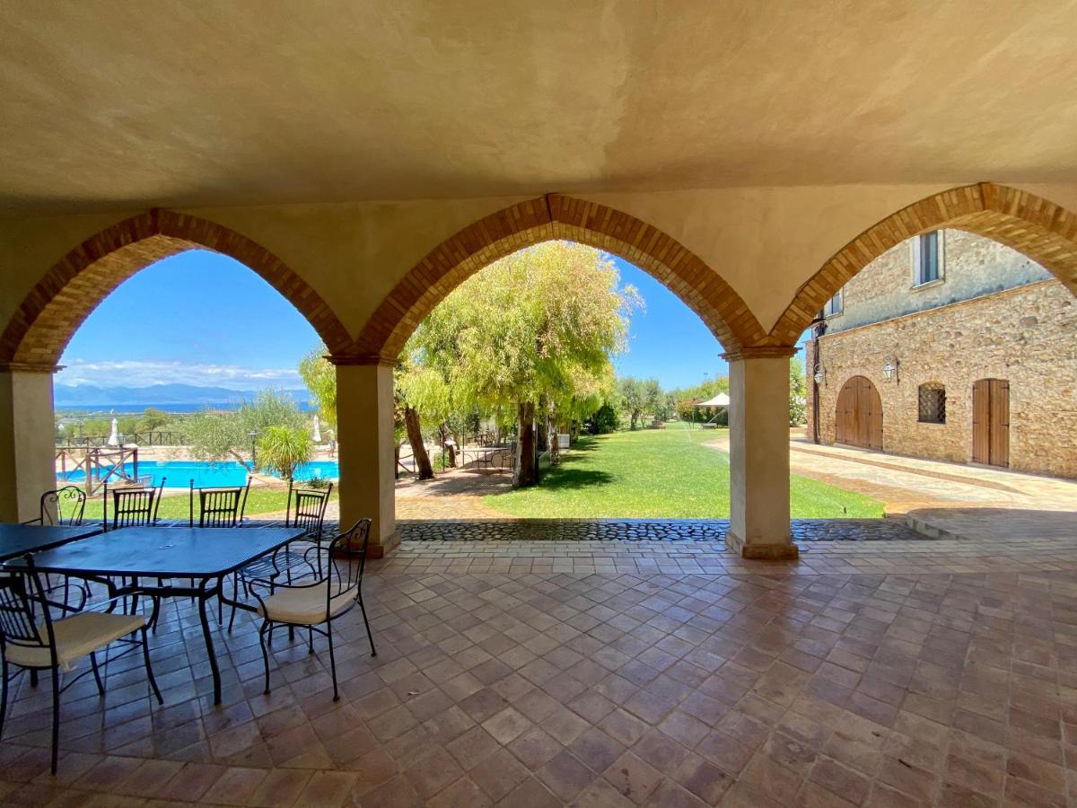 Le Colline Del Gelso-Masseria Mazzei Rossano Ngoại thất bức ảnh