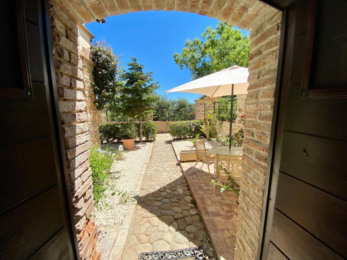 Le Colline Del Gelso-Masseria Mazzei Rossano Ngoại thất bức ảnh