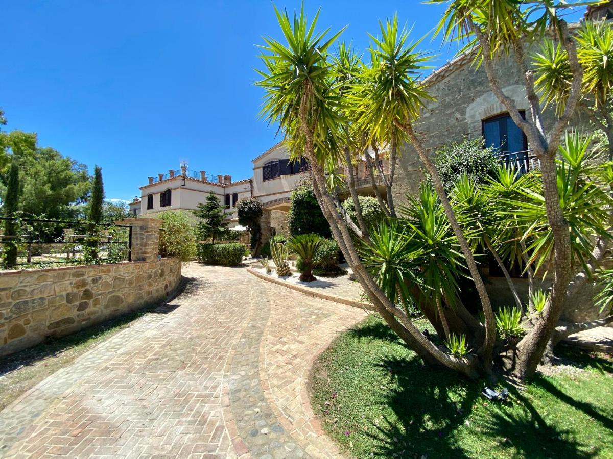 Le Colline Del Gelso-Masseria Mazzei Rossano Ngoại thất bức ảnh