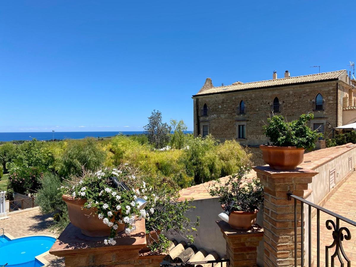 Le Colline Del Gelso-Masseria Mazzei Rossano Ngoại thất bức ảnh