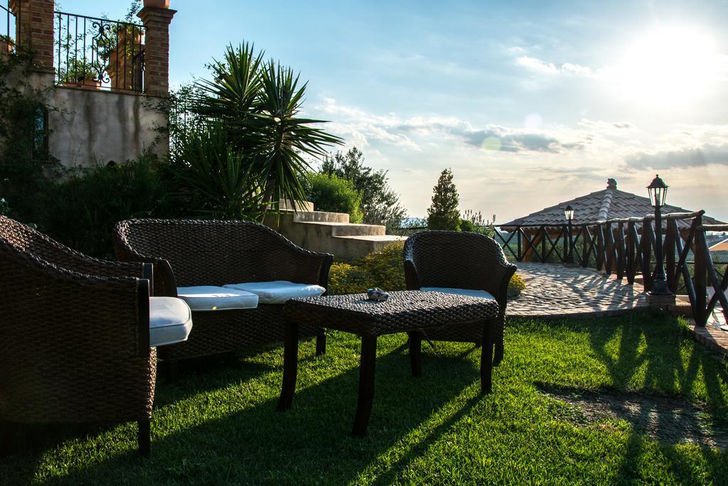 Le Colline Del Gelso-Masseria Mazzei Rossano Ngoại thất bức ảnh