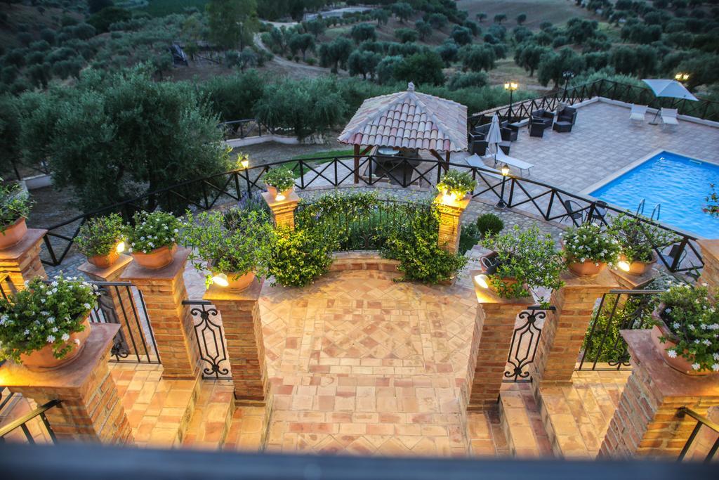 Le Colline Del Gelso-Masseria Mazzei Rossano Ngoại thất bức ảnh