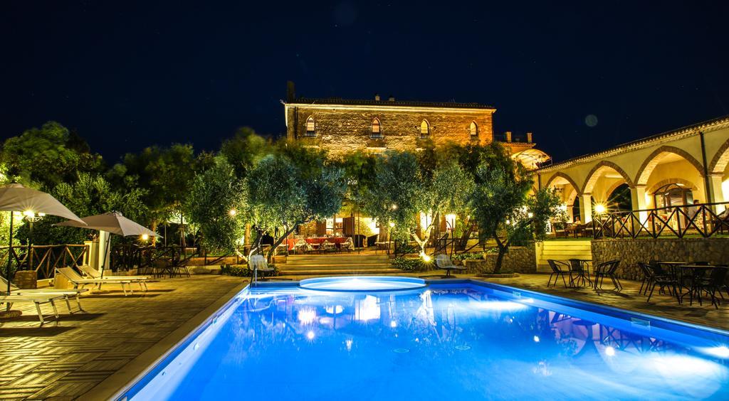 Le Colline Del Gelso-Masseria Mazzei Rossano Ngoại thất bức ảnh
