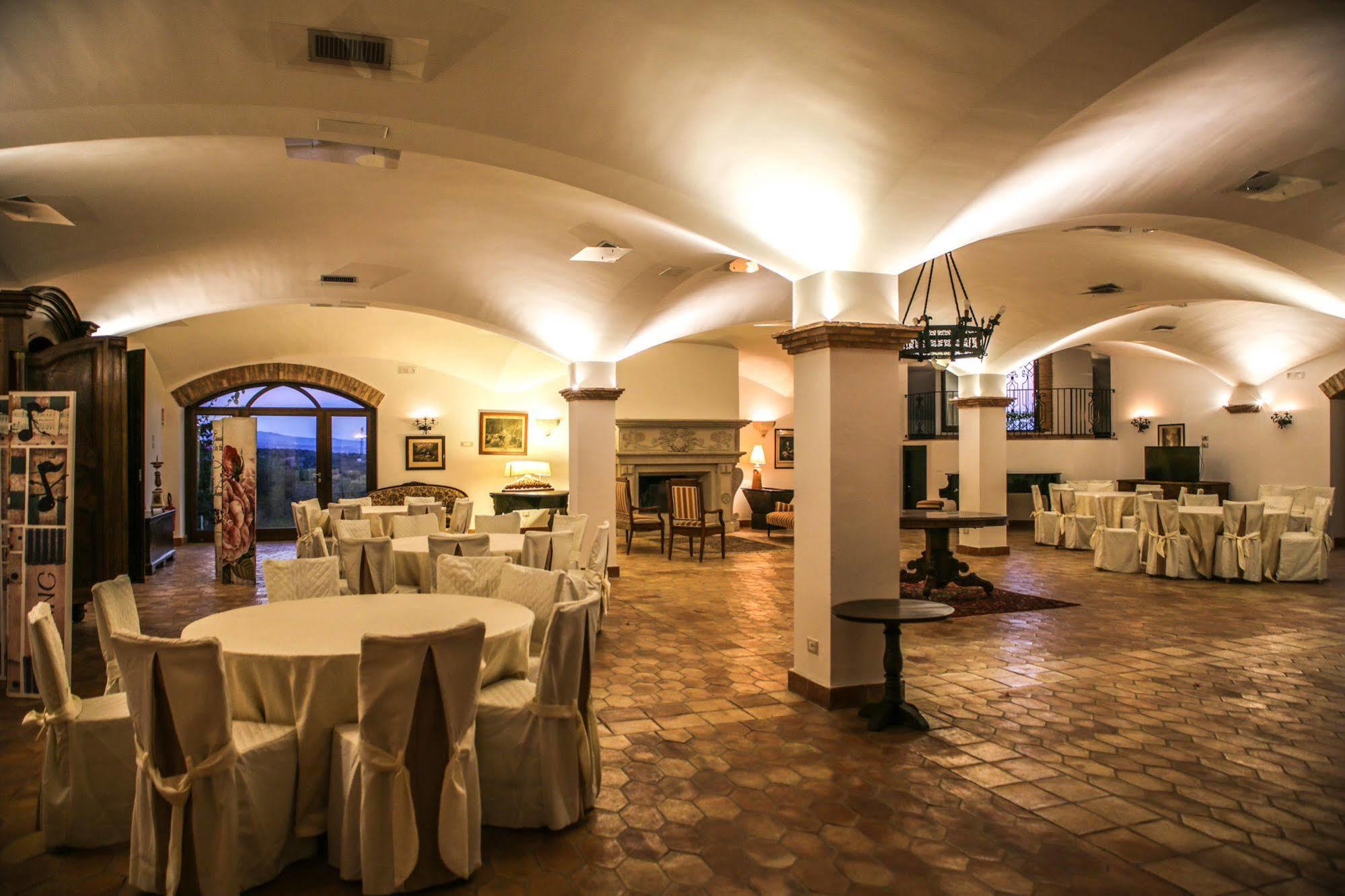 Le Colline Del Gelso-Masseria Mazzei Rossano Ngoại thất bức ảnh
